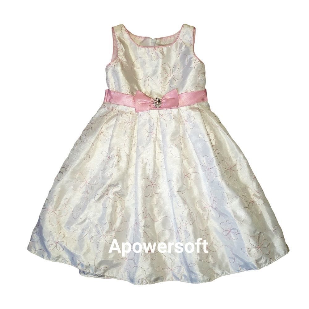 Girls size 4 Pink/white Gown
